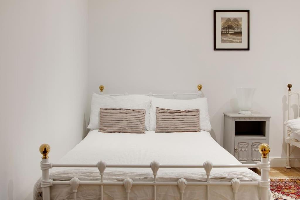 Princes Villa - Large Fully Self Contained Flat, 5 Minutes From The Sea Hastings Exterior foto